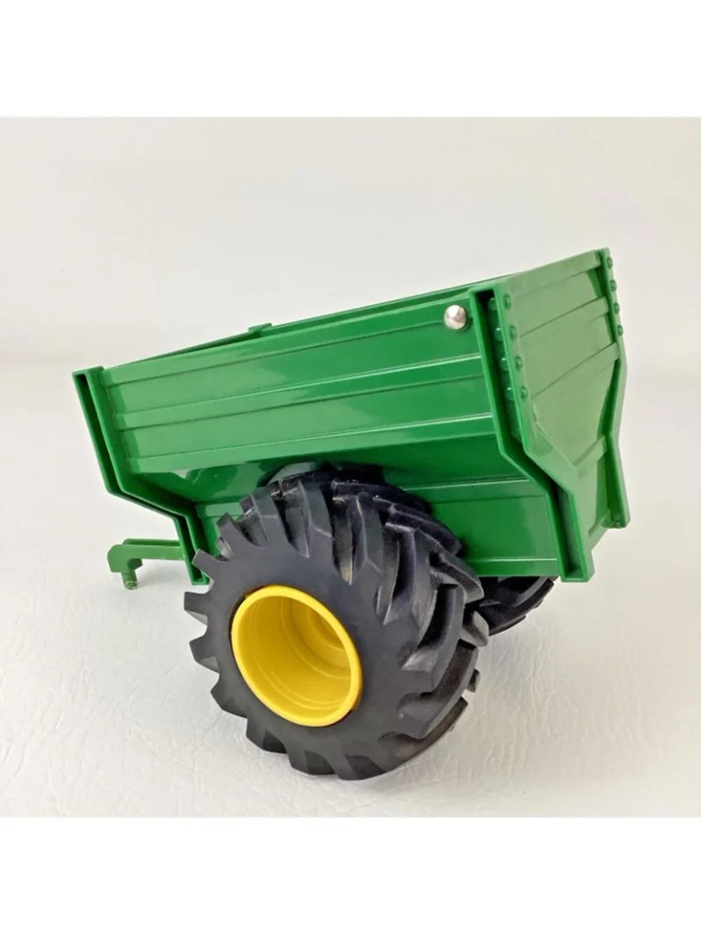 Tomy Licensed John Deere Toy Trailer 6